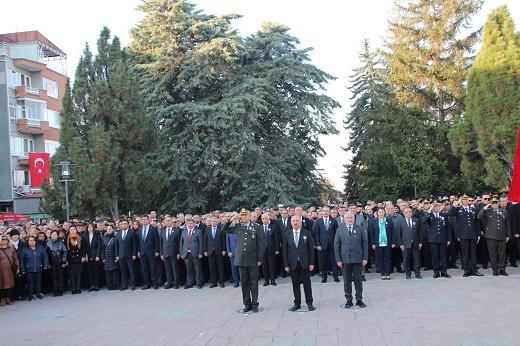 Ulu Önder’i saygı ve özlemle andık